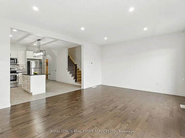 22 Marshall Dr #8 — Photo 14