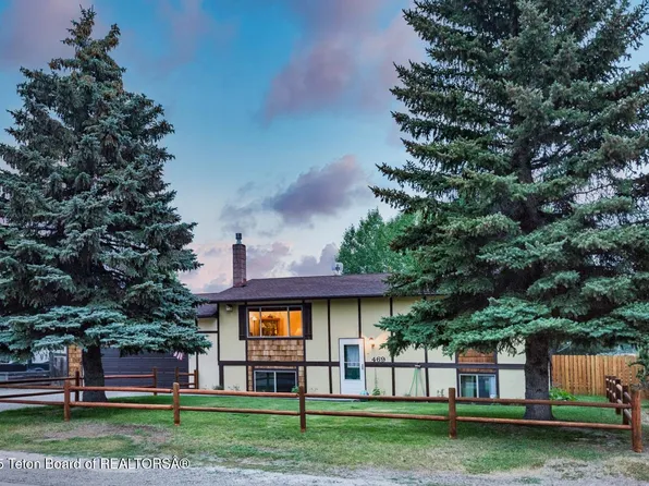 469 S Madison Ave, Pinedale, WY 82941