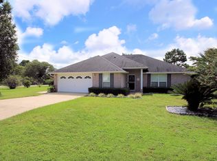 525 Tom Sawyer Ln, Crestview, FL 32536