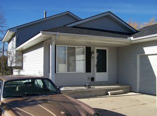 93 Hibbard Ct N, Pontiac, MI 48341