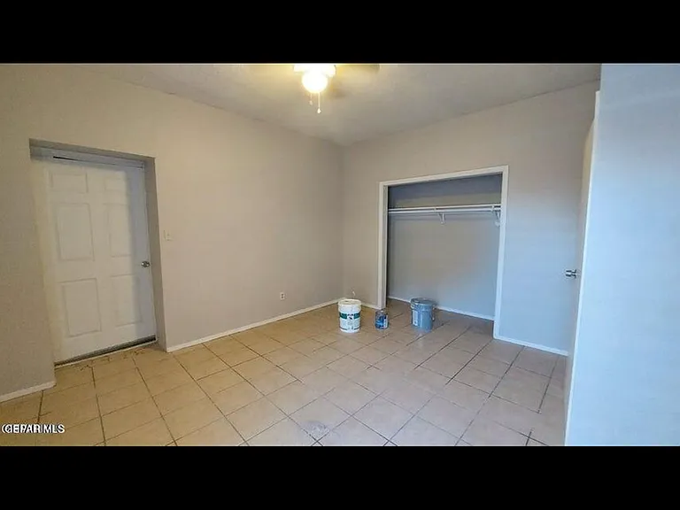 1305 E San Antonio Ave #B — Photo 2