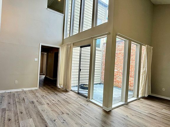 5th image of 7915 Kendalia Dr