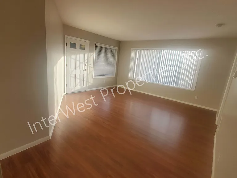 10 E Avenue A #A — Photo 10