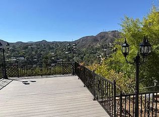 3011 Hollywell Pl, Glendale, CA 91206
