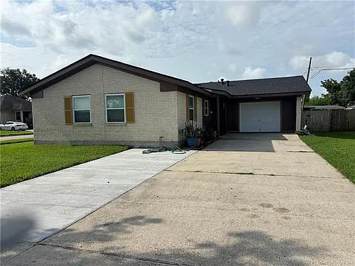 2160 Esplanade Pl Photo 1
