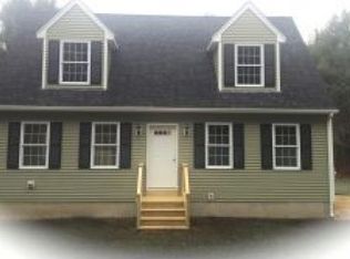 9 Allen St, Sandown, NH 03873