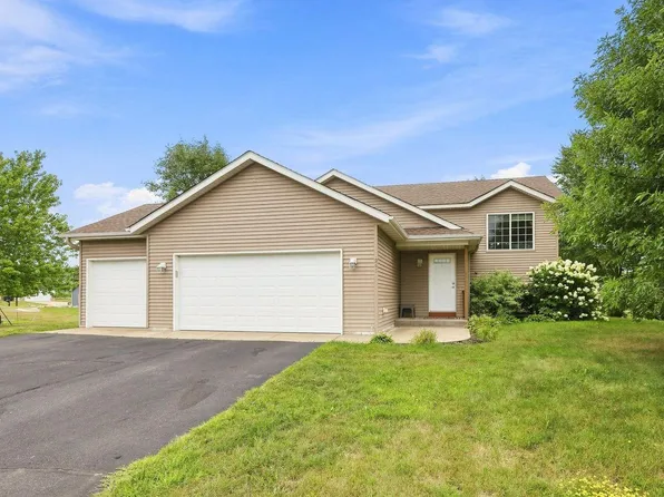 260 Chatter Cir NE, Kimball, MN 55353