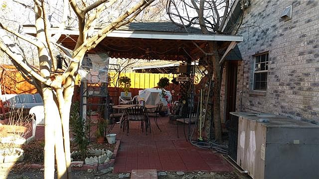 2nd image of 4463 Posada Dr