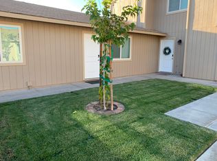 308 W Wilson Ave APT B, Ridgecrest, CA 93555