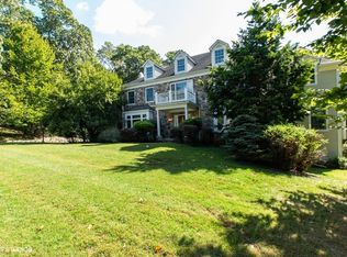 21 Laurelwood Dr, Bernardsville, NJ 07924