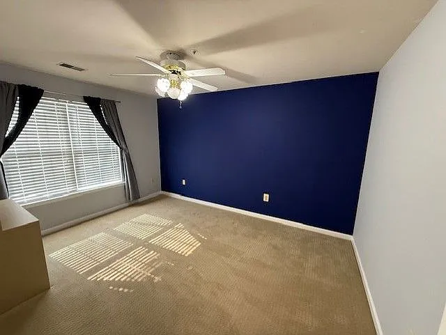 101 Shady Creek Ct — Photo 25