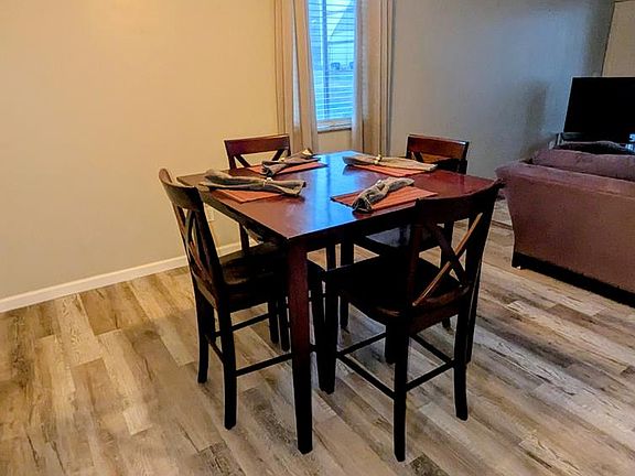 4th image of 6519 Newberry Rd UNIT 201