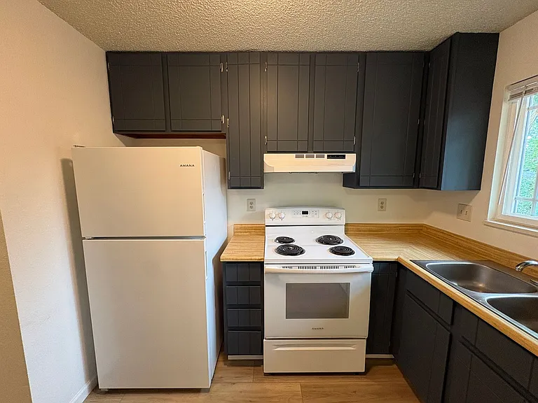 630 46th Avenue Ct — Photo 18
