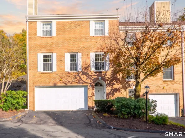 82 Kingswood Drive #82, Bethel, CT 06801