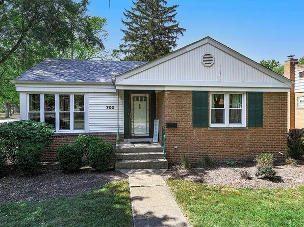 700 Newberry Ave, La Grange Park, IL 60526