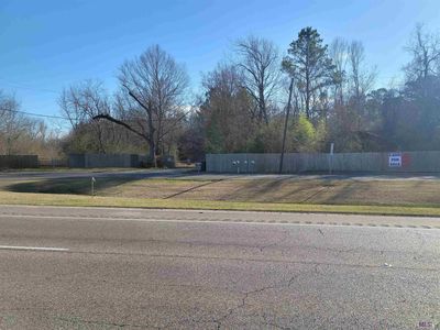 17590 Florida Blvd, Baton Rouge, LA, 70819
