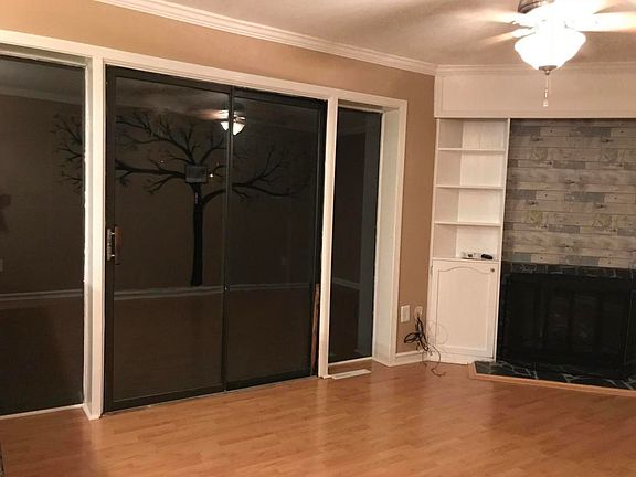 5th image of 2415 Charing Cross Dr