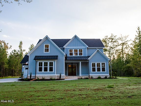 2nd image of 910 Fairbourne Drive