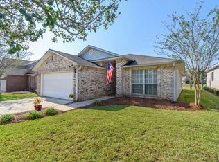 5792 Dunbar Cir, Milton, FL 32583