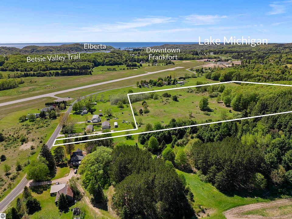 1st image of Airport Rd