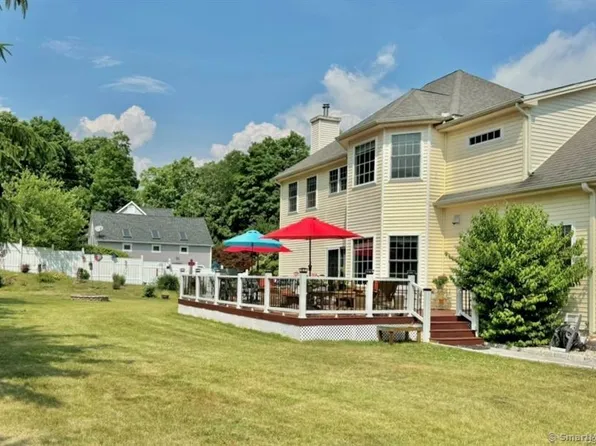 282 Cook Lane, Beacon Falls, CT 06403