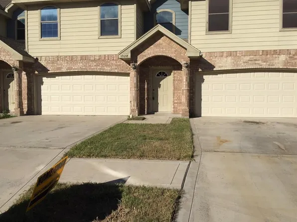 1028 Yellow Hammer St, Rio Grande City, TX 78582