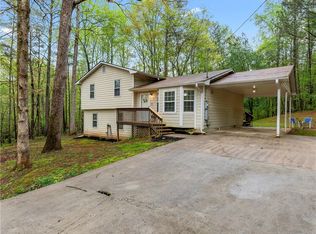 37 Widgeon Dr, Newnan, GA 30263