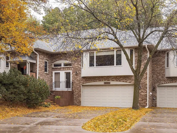 2230 Ferris Ln, Saint Paul, MN 55113