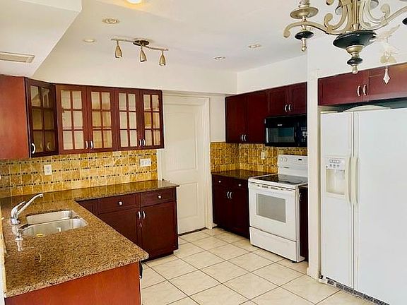 3rd image of 123 Durland Avenue