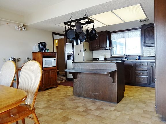 Large Kitchen