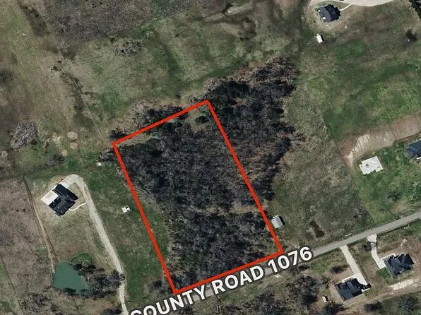 3136 County Road 1076, Celeste, TX 75423