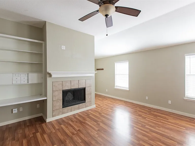 9005 Boone Dr — Photo 27