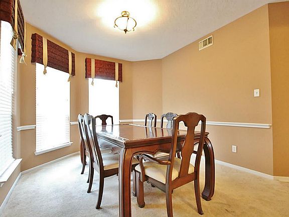 5th image of 19315 Imperial Hills Dr