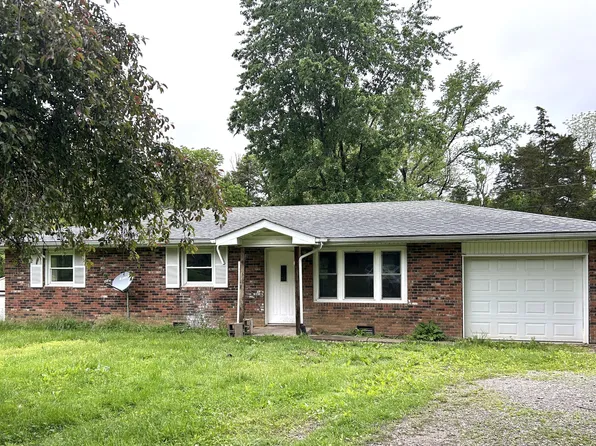1720 E Lois Ln, North Vernon, IN 47265
