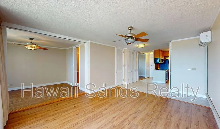 1676 Ala Moana Blvd #907 — Photo 2