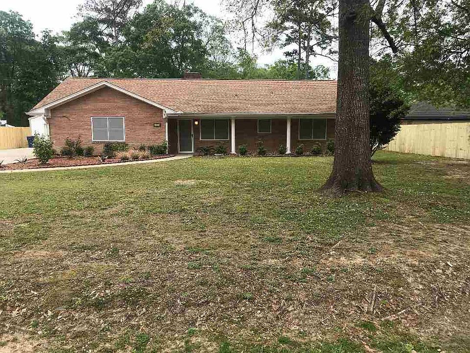 1st image of 144 Rolling Hills Dr