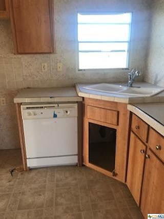 4th image of 342 Private Road 35566