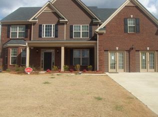 4 Honor Dr, Fort Mitchell, AL 36856