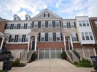 43534 Heritage Gap Ter, Chantilly, VA 20152