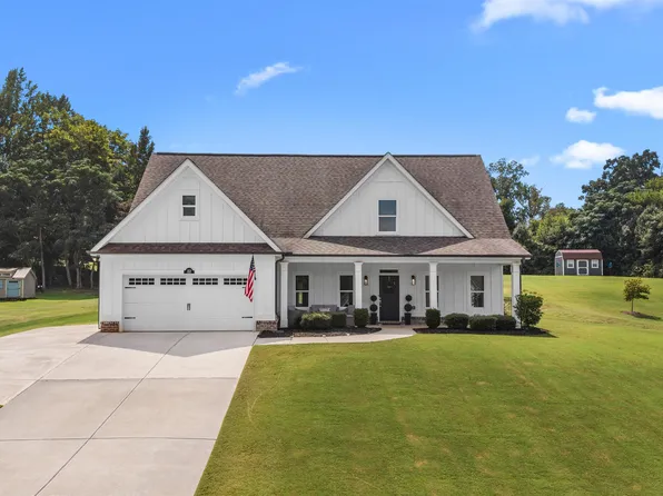 112 Alexander Lakes Dr, Eatonton, GA 31024