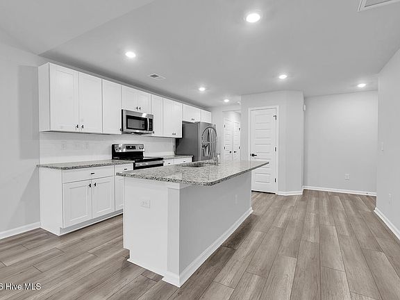 4th image of 6514 Green Fennel Avenue SW
