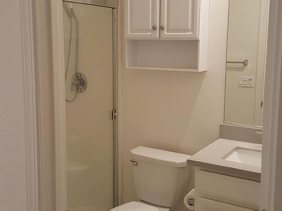 5th image of 12711 Thorntonhall Dr #2