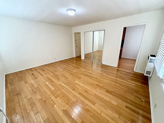 5th image of 169 N La Peer Dr #105