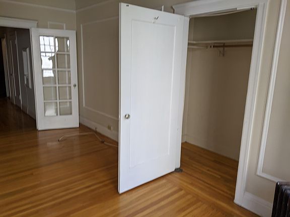 2nd image of 1430 California St #8