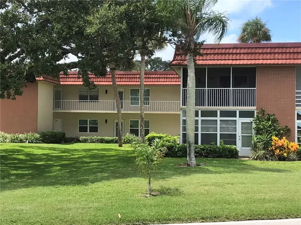 91 Crooked Tree Ln APT 205, Vero Beach, FL 32962