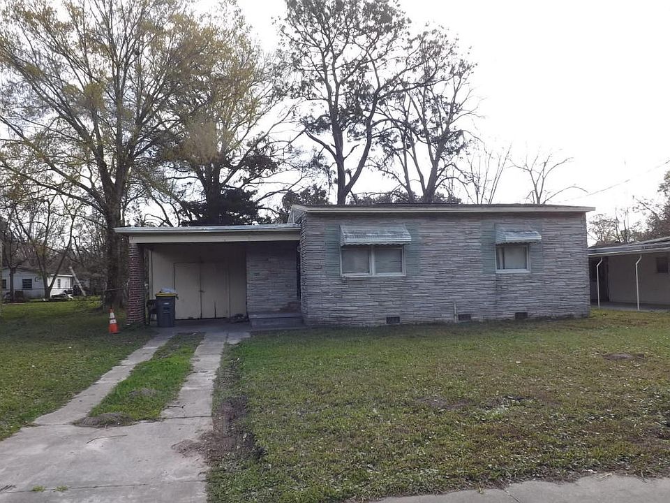 1st image of 2954 W 12th St