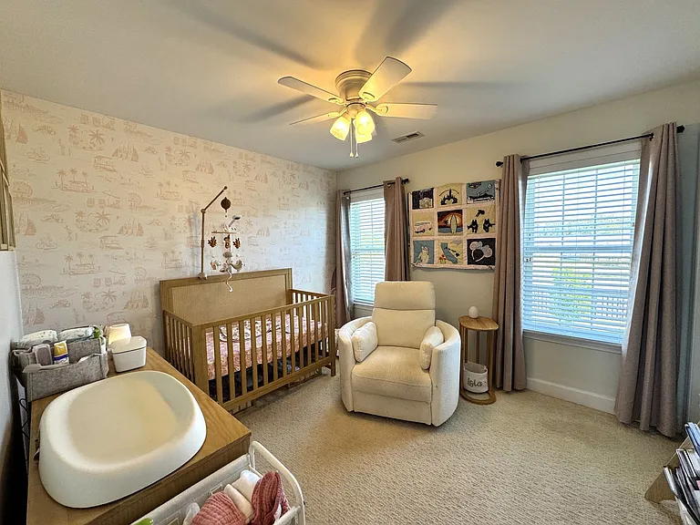 418 Amaryllis Ln — Photo 28