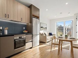171 Linden Blvd #3B, Brooklyn, NY 11226