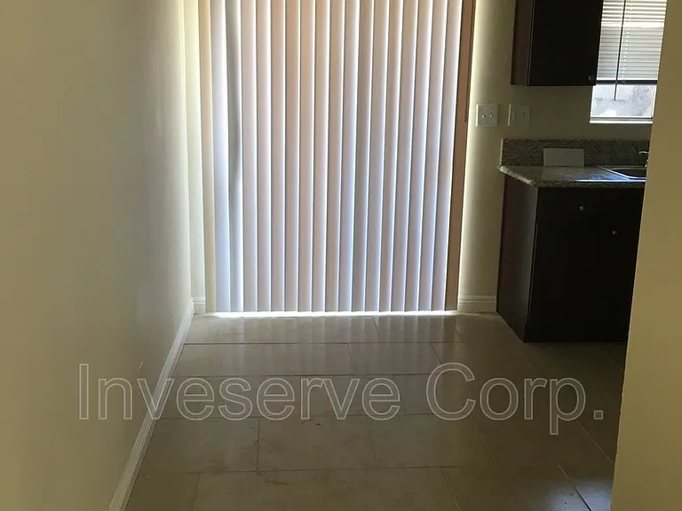 908 Edith Ave #B — Photo 9
