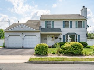 89 Marcy St, Somerset, NJ 08873